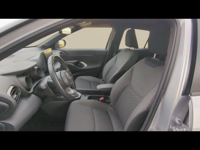 TOYOTA Yaris Cross d’occasion à vendre à CHAMBERY chez SAVOIE MOTORS (Photo 10)